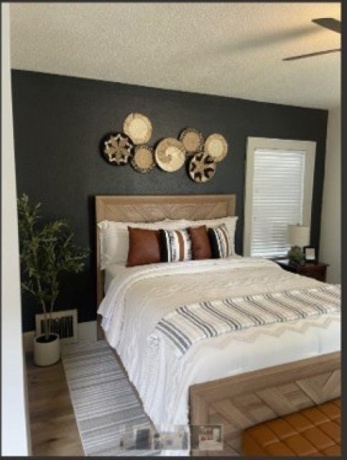 712 Seminary, ROCKFORD, Illinois 61104, ,2 Units,For Sale,Seminary,202601863