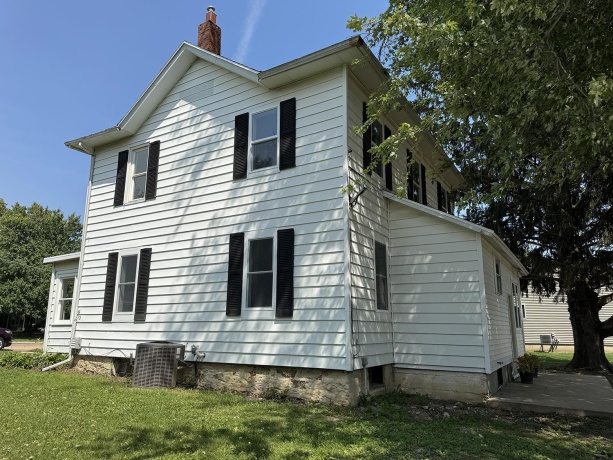 101 Division, SHANNON, Illinois 61078, 4 Bedrooms Bedrooms, ,2 BathroomsBathrooms,House,For Sale,Division,202600689