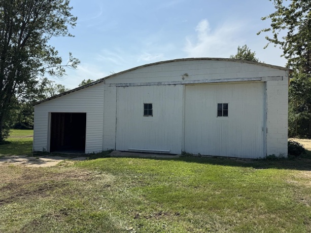 101 Division, SHANNON, Illinois 61078, 4 Bedrooms Bedrooms, ,2 BathroomsBathrooms,House,For Sale,Division,202600689