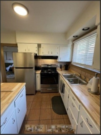 718 Seminary, ROCKFORD, Illinois 61104, ,2 Units,For Sale,Seminary,202601864