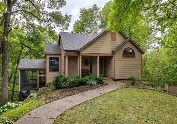 10 Woodway, GALENA, Illinois 61036, 4 Bedrooms Bedrooms, ,3 BathroomsBathrooms,House,For Sale,Woodway,202506275