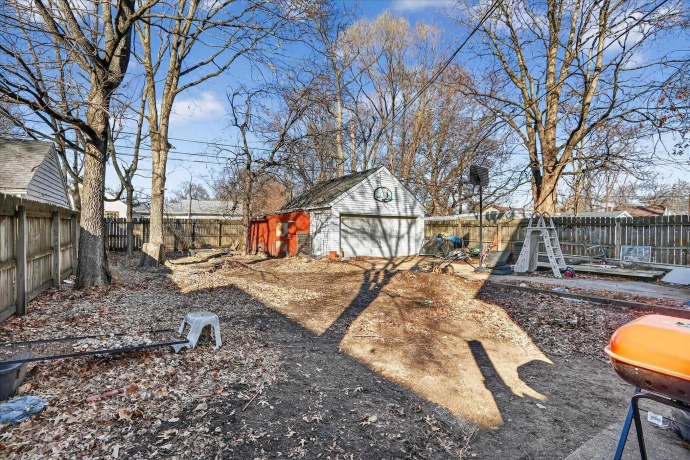 2315 Lawndale, ROCKFORD, Illinois 61103, 4 Bedrooms Bedrooms, ,1 BathroomBathrooms,House,For Sale,Lawndale,202601055