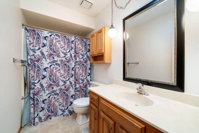 5036 Valley Pines, ROCKFORD, Illinois 61109, 2 Bedrooms Bedrooms, ,2 BathroomsBathrooms,Condominium,For Sale,Valley Pines,202601867