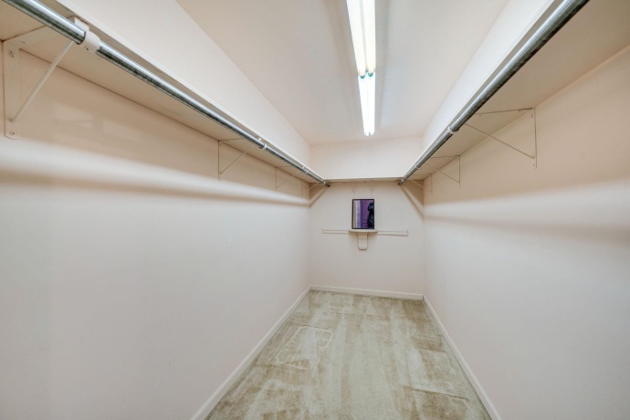 5036 Valley Pines, ROCKFORD, Illinois 61109, 2 Bedrooms Bedrooms, ,2 BathroomsBathrooms,Condominium,For Sale,Valley Pines,202601867