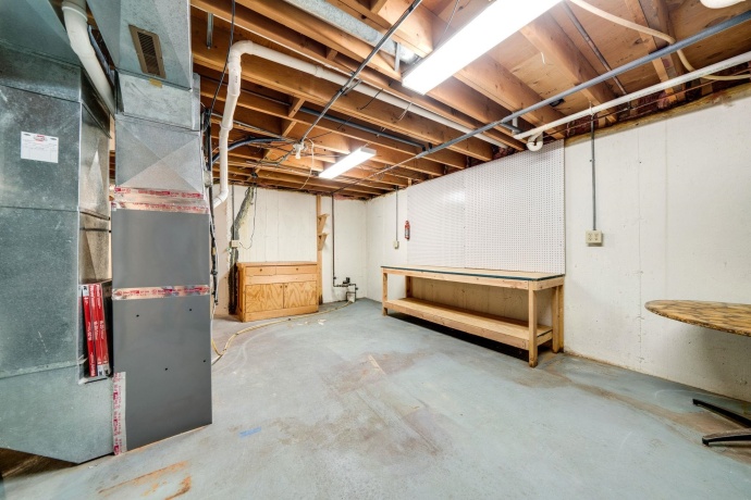 5036 Valley Pines, ROCKFORD, Illinois 61109, 2 Bedrooms Bedrooms, ,2 BathroomsBathrooms,Condominium,For Sale,Valley Pines,202601867