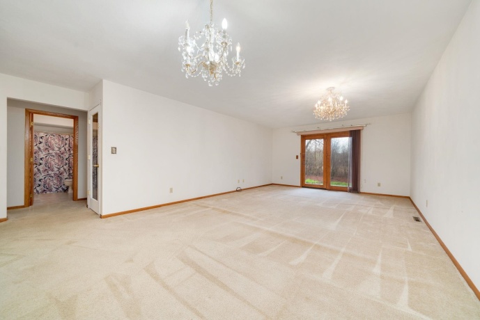 5036 Valley Pines, ROCKFORD, Illinois 61109, 2 Bedrooms Bedrooms, ,2 BathroomsBathrooms,Condominium,For Sale,Valley Pines,202601867