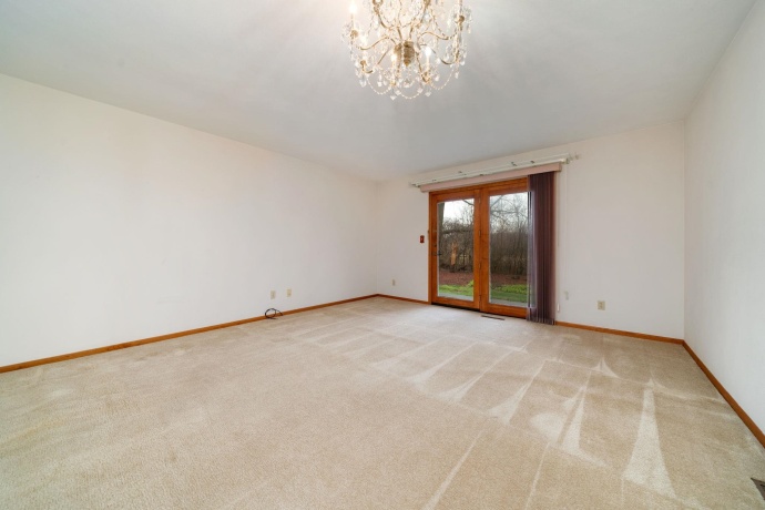 5036 Valley Pines, ROCKFORD, Illinois 61109, 2 Bedrooms Bedrooms, ,2 BathroomsBathrooms,Condominium,For Sale,Valley Pines,202601867