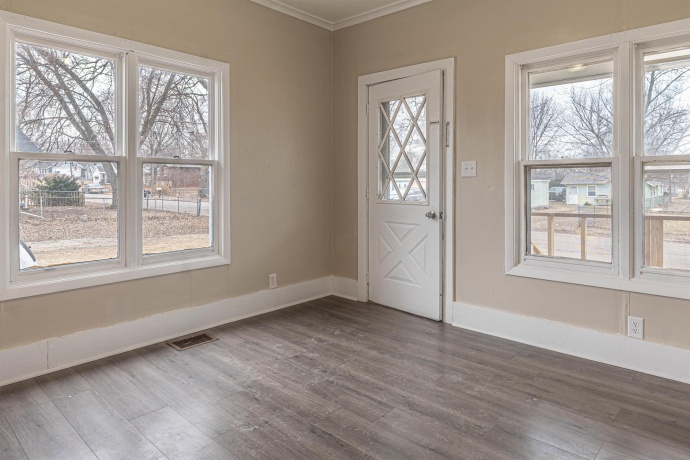 2914 Sewell, ROCKFORD, Illinois 61109, 3 Bedrooms Bedrooms, ,1 BathroomBathrooms,House,For Sale,Sewell,202601185