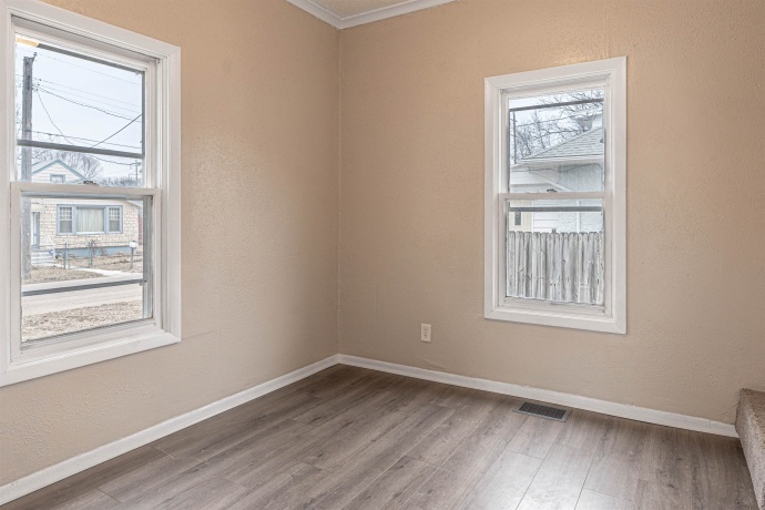 2914 Sewell, ROCKFORD, Illinois 61109, 3 Bedrooms Bedrooms, ,1 BathroomBathrooms,House,For Sale,Sewell,202601185