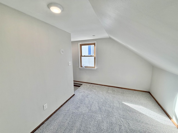 314 London, ROCKFORD, Illinois 61107, 3 Bedrooms Bedrooms, ,1 BathroomBathrooms,House,For Sale,London,202601346