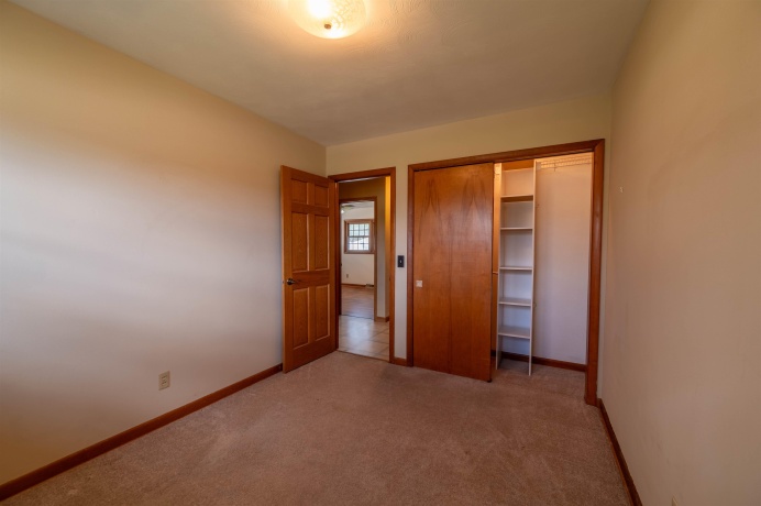 1018 Tee, DIXON, Illinois 61021, 3 Bedrooms Bedrooms, ,3 BathroomsBathrooms,House,For Sale,Tee,202601878