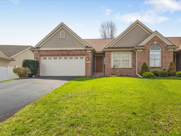 6625 SAWGRASS, ROCKFORD, Illinois 61114, 2 Bedrooms Bedrooms, ,2 BathroomsBathrooms,Condominium,For Sale,SAWGRASS,202601876