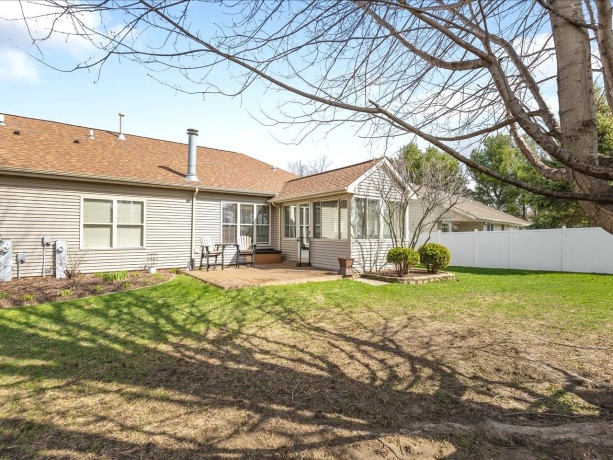 6625 SAWGRASS, ROCKFORD, Illinois 61114, 2 Bedrooms Bedrooms, ,2 BathroomsBathrooms,Condominium,For Sale,SAWGRASS,202601876