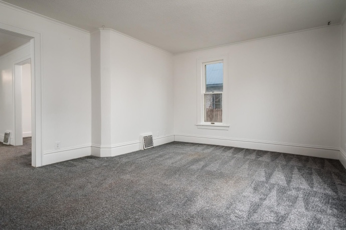 1441 JACKSON, ROCKFORD, Illinois 61107, 3 Bedrooms Bedrooms, ,1 BathroomBathrooms,House,For Sale,JACKSON,202601612