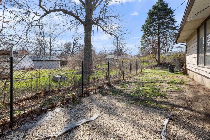 1502 River Bluff, ROCKFORD, Illinois 61103, 3 Bedrooms Bedrooms, ,1 BathroomBathrooms,House,For Sale,River Bluff,202601880