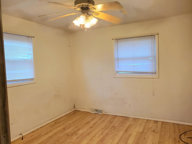 524 Chisholm, ROCKFORD, Illinois 61101, 3 Bedrooms Bedrooms, ,1 BathroomBathrooms,House,For Sale,Chisholm,202601881