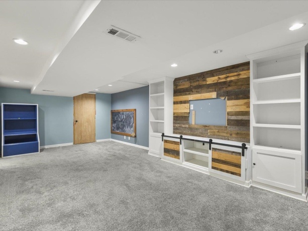 2912 Panorama, ROCKFORD, Illinois 61109, 3 Bedrooms Bedrooms, ,1 BathroomBathrooms,House,For Sale,Panorama,202601883