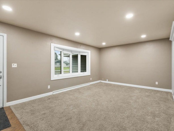 2912 Panorama, ROCKFORD, Illinois 61109, 3 Bedrooms Bedrooms, ,1 BathroomBathrooms,House,For Sale,Panorama,202601883