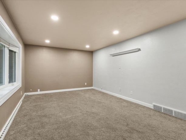 2912 Panorama, ROCKFORD, Illinois 61109, 3 Bedrooms Bedrooms, ,1 BathroomBathrooms,House,For Sale,Panorama,202601883