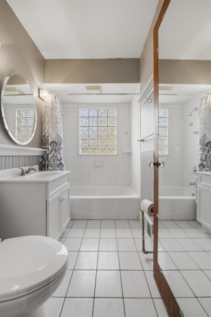 106 Mulberry, MOUNT MORRIS, Illinois 61054, 3 Bedrooms Bedrooms, ,2 BathroomsBathrooms,House,For Sale,Mulberry,202601885