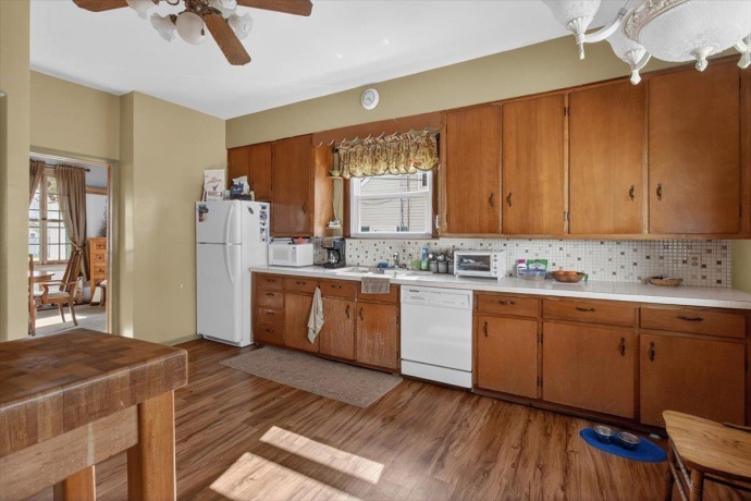 213 Genoa, CHERRY VALLEY, Illinois 61016, 2 Bedrooms Bedrooms, ,1 BathroomBathrooms,House,For Sale,Genoa,202601889