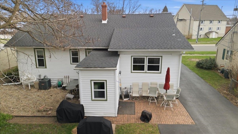 213 Genoa, CHERRY VALLEY, Illinois 61016, 2 Bedrooms Bedrooms, ,1 BathroomBathrooms,House,For Sale,Genoa,202601889