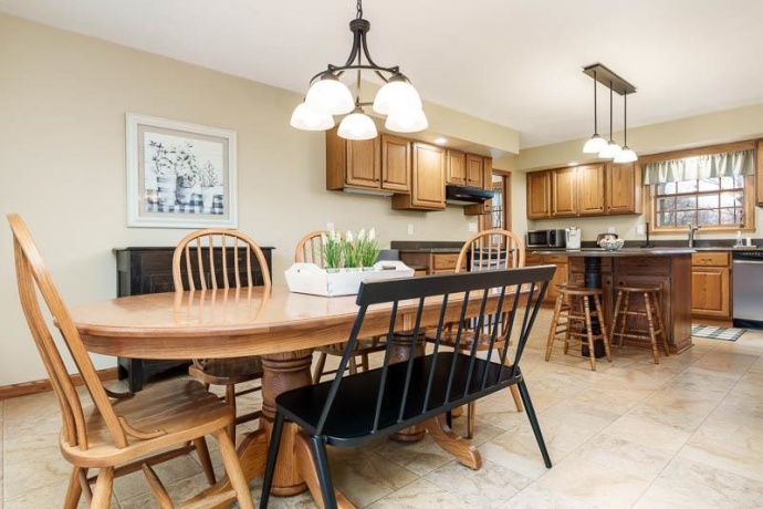 11548 CHATT, ROSCOE, Illinois 61073, 3 Bedrooms Bedrooms, ,2 BathroomsBathrooms,House,For Sale,CHATT,202601890