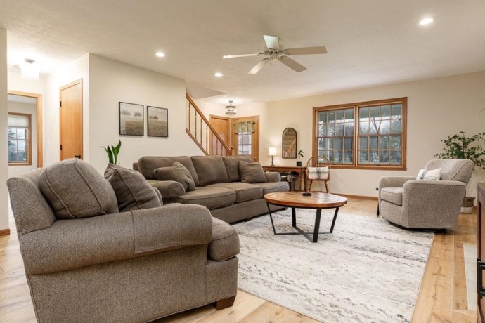 11548 CHATT, ROSCOE, Illinois 61073, 3 Bedrooms Bedrooms, ,2 BathroomsBathrooms,House,For Sale,CHATT,202601890