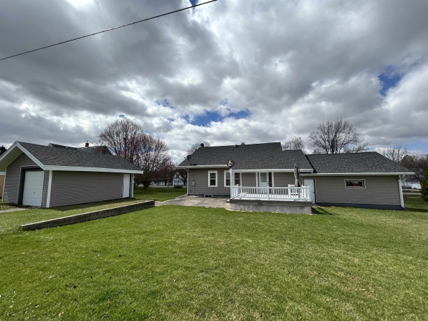 311 Stanton, DAVIS, Illinois 61019, 2 Bedrooms Bedrooms, ,1 BathroomBathrooms,House,For Sale,Stanton,202601888