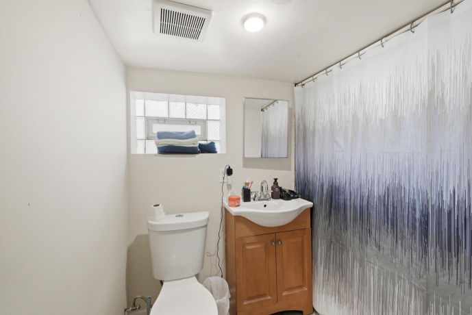 4622 Springfield, CHICAGO, Illinois 60625, 3 Bedrooms Bedrooms, ,2 BathroomsBathrooms,House,For Sale,Springfield,202601891