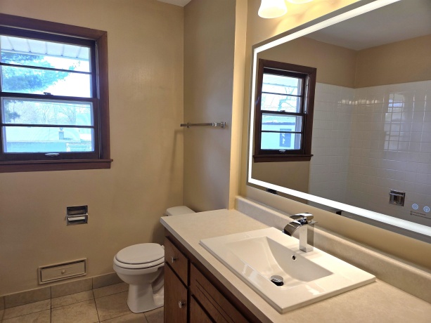 2019 Montana, ROCKFORD, Illinois 61108, 3 Bedrooms Bedrooms, ,1 BathroomBathrooms,House,For Sale,Montana,202601892