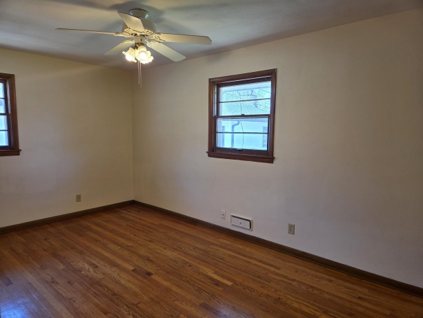 2019 Montana, ROCKFORD, Illinois 61108, 3 Bedrooms Bedrooms, ,1 BathroomBathrooms,House,For Sale,Montana,202601892