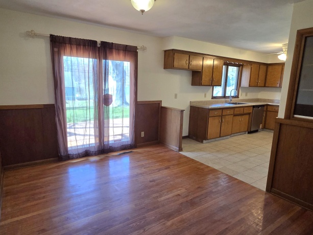 2019 Montana, ROCKFORD, Illinois 61108, 3 Bedrooms Bedrooms, ,1 BathroomBathrooms,House,For Sale,Montana,202601892