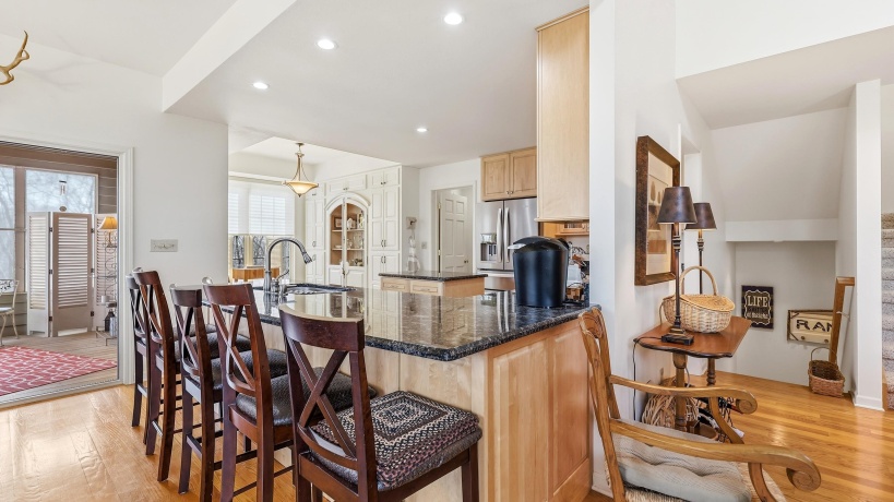 3 Vista Ridge, GALENA, Illinois 61036, 4 Bedrooms Bedrooms, ,3 BathroomsBathrooms,House,For Sale,Vista Ridge,202601893