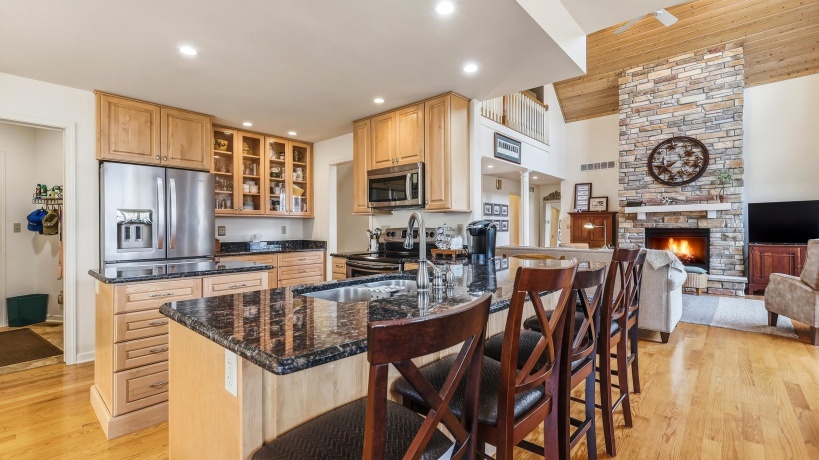 3 Vista Ridge, GALENA, Illinois 61036, 4 Bedrooms Bedrooms, ,3 BathroomsBathrooms,House,For Sale,Vista Ridge,202601893