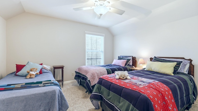 3 Vista Ridge, GALENA, Illinois 61036, 4 Bedrooms Bedrooms, ,3 BathroomsBathrooms,House,For Sale,Vista Ridge,202601893