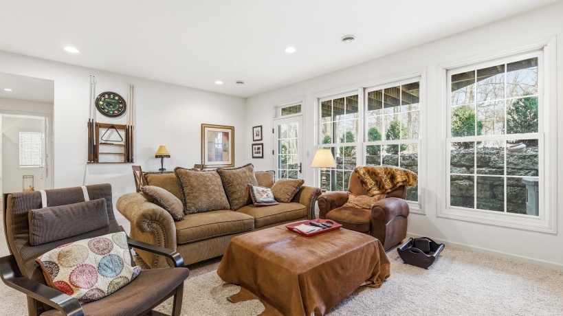 3 Vista Ridge, GALENA, Illinois 61036, 4 Bedrooms Bedrooms, ,3 BathroomsBathrooms,House,For Sale,Vista Ridge,202601893