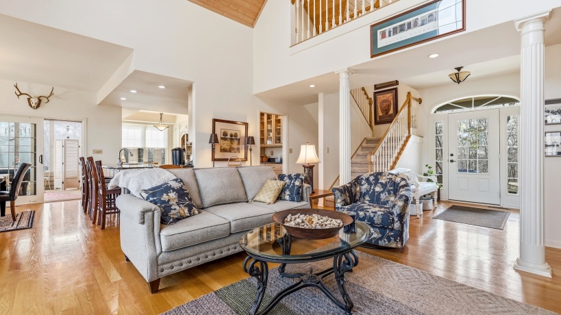 3 Vista Ridge, GALENA, Illinois 61036, 4 Bedrooms Bedrooms, ,3 BathroomsBathrooms,House,For Sale,Vista Ridge,202601893