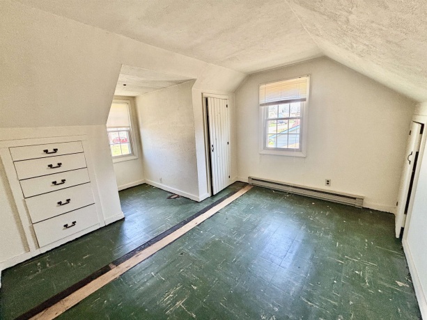 909 4th, BELVIDERE, Illinois 61008, 3 Bedrooms Bedrooms, ,1 BathroomBathrooms,House,For Sale,4th,202601894