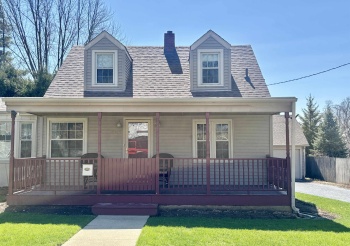 909 4th, BELVIDERE, Illinois 61008, 3 Bedrooms Bedrooms, ,1 BathroomBathrooms,House,For Sale,4th,202601894