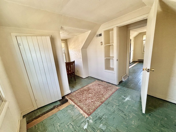 909 4th, BELVIDERE, Illinois 61008, 3 Bedrooms Bedrooms, ,1 BathroomBathrooms,House,For Sale,4th,202601894