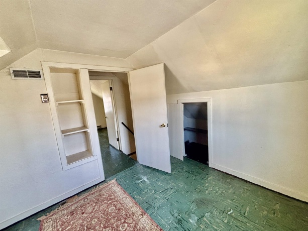 909 4th, BELVIDERE, Illinois 61008, 3 Bedrooms Bedrooms, ,1 BathroomBathrooms,House,For Sale,4th,202601894