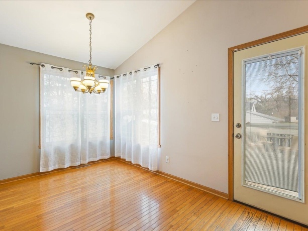 207 Coronado, LOVES PARK, Illinois 61111, 3 Bedrooms Bedrooms, ,2 BathroomsBathrooms,House,For Sale,Coronado,202601897