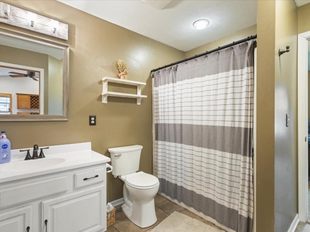 207 Coronado, LOVES PARK, Illinois 61111, 3 Bedrooms Bedrooms, ,2 BathroomsBathrooms,House,For Sale,Coronado,202601897