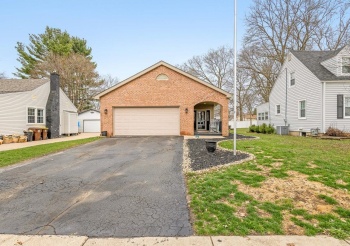 207 Coronado, LOVES PARK, Illinois 61111, 3 Bedrooms Bedrooms, ,2 BathroomsBathrooms,House,For Sale,Coronado,202601897