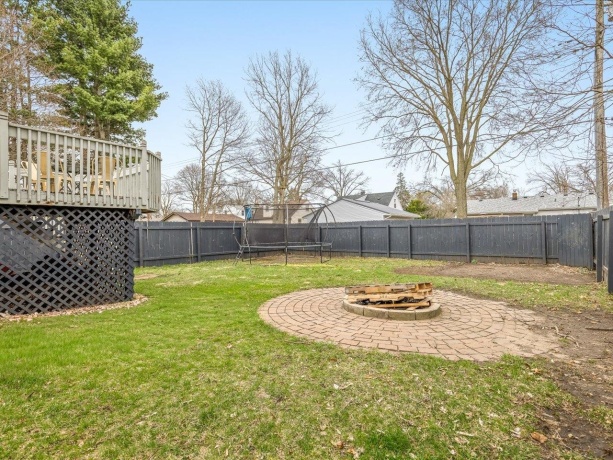 207 Coronado, LOVES PARK, Illinois 61111, 3 Bedrooms Bedrooms, ,2 BathroomsBathrooms,House,For Sale,Coronado,202601897