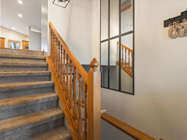 207 Coronado, LOVES PARK, Illinois 61111, 3 Bedrooms Bedrooms, ,2 BathroomsBathrooms,House,For Sale,Coronado,202601897