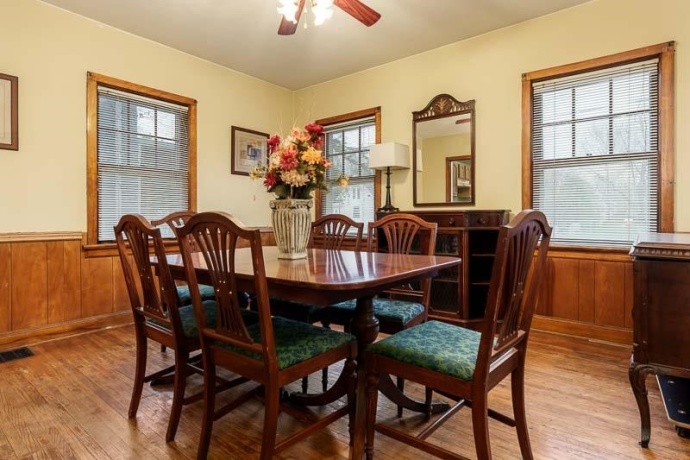 1436 Jackson, ROCKFORD, Illinois 61107, 3 Bedrooms Bedrooms, ,1 BathroomBathrooms,House,For Sale,Jackson,202601898