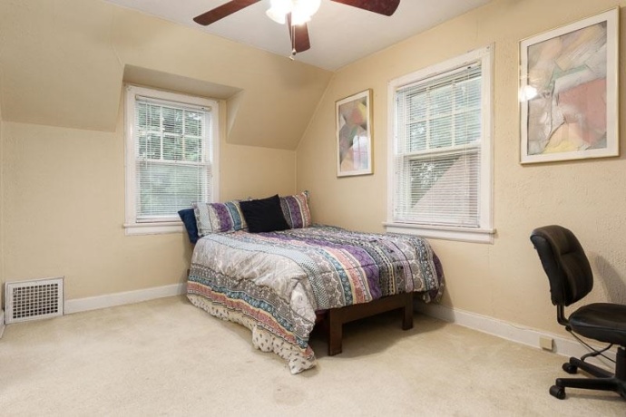 1436 Jackson, ROCKFORD, Illinois 61107, 3 Bedrooms Bedrooms, ,1 BathroomBathrooms,House,For Sale,Jackson,202601898