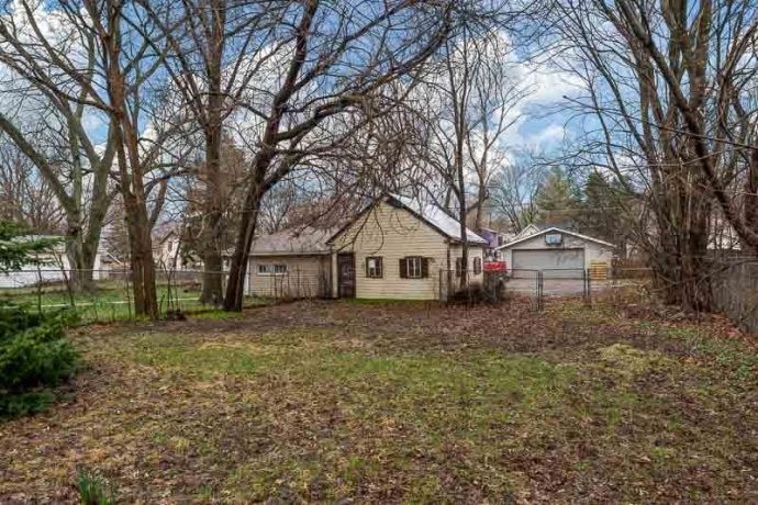 1436 Jackson, ROCKFORD, Illinois 61107, 3 Bedrooms Bedrooms, ,1 BathroomBathrooms,House,For Sale,Jackson,202601898